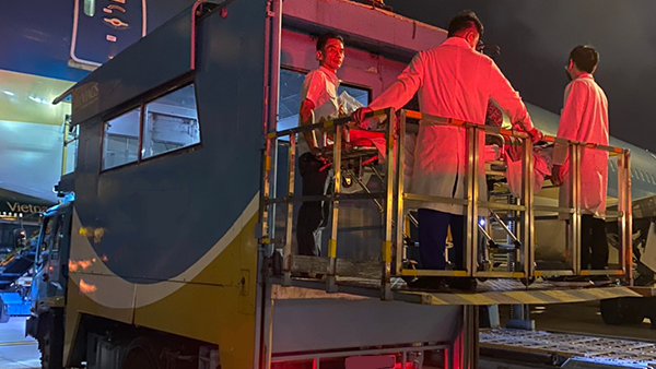 베트남 척추손상 환자 베트남에서 한국으로 이송 완료