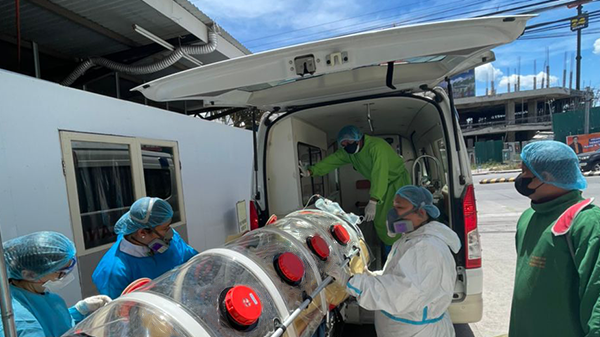 코로나 폐렴 환자, 에어앰뷸런스로 필리핀에서 한국으로 이송