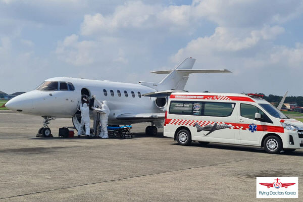 [세계일보] 에어앰뷸런스 이송업체 플라잉닥터스, 인도네시아에 산소발생기 15대 기증