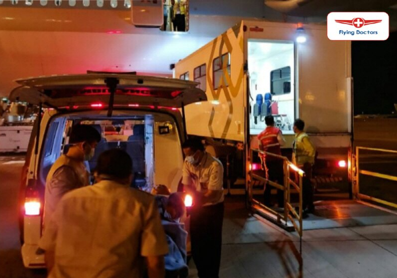 [뉴스1] 해외환자 이송기업 플라잉닥터스, 스위스로 환자 이송