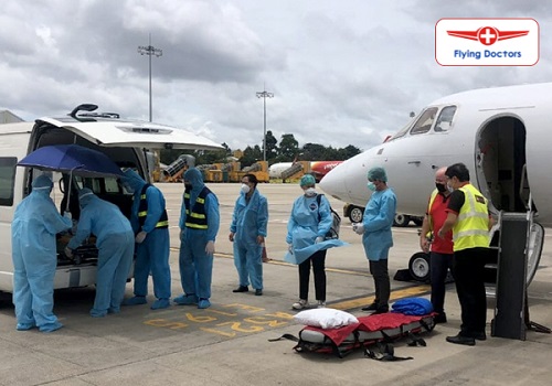 [비즈니스코리아] 플라잉닥터스, 뇌출혈로 쓰러진 베트남 주재원 응급수술 후 에어앰뷸런스 이송